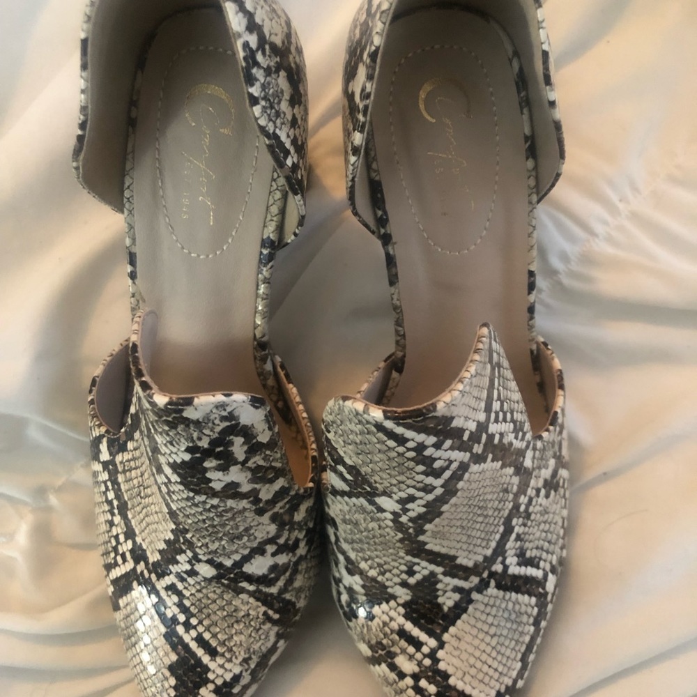 Heels 🆓 - Picture 4 of 6